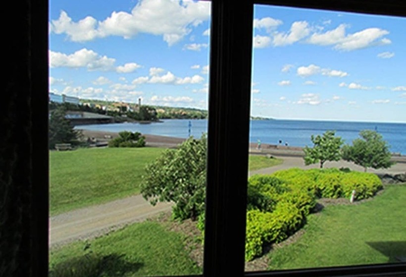 호텔 Canal Park Lodge