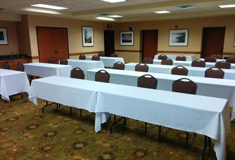 ホテル Canal Park Lodge