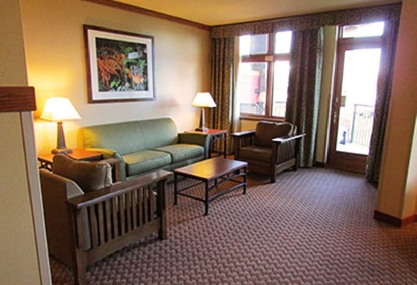 호텔 Canal Park Lodge