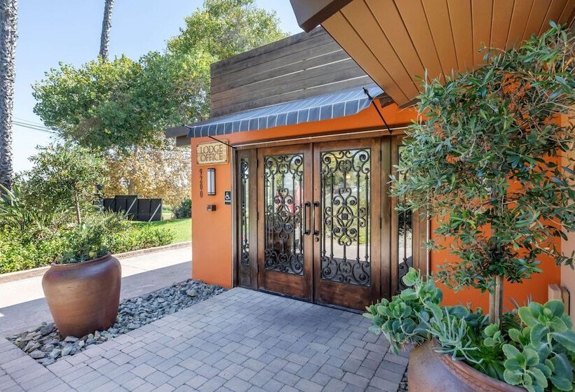 Carlton Oaks Lodge, Ascend Hotel Collection