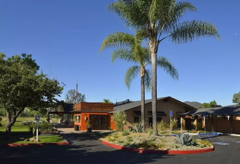 Carlton Oaks Lodge, Ascend Hotel Collection