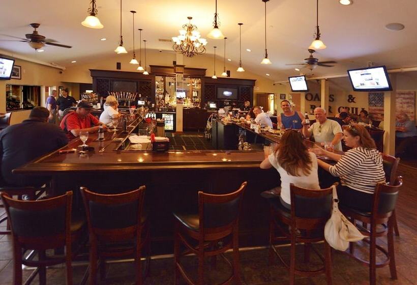 Carlton Oaks Lodge, Ascend Hotel Collection