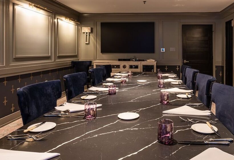 호텔 Carnegie House