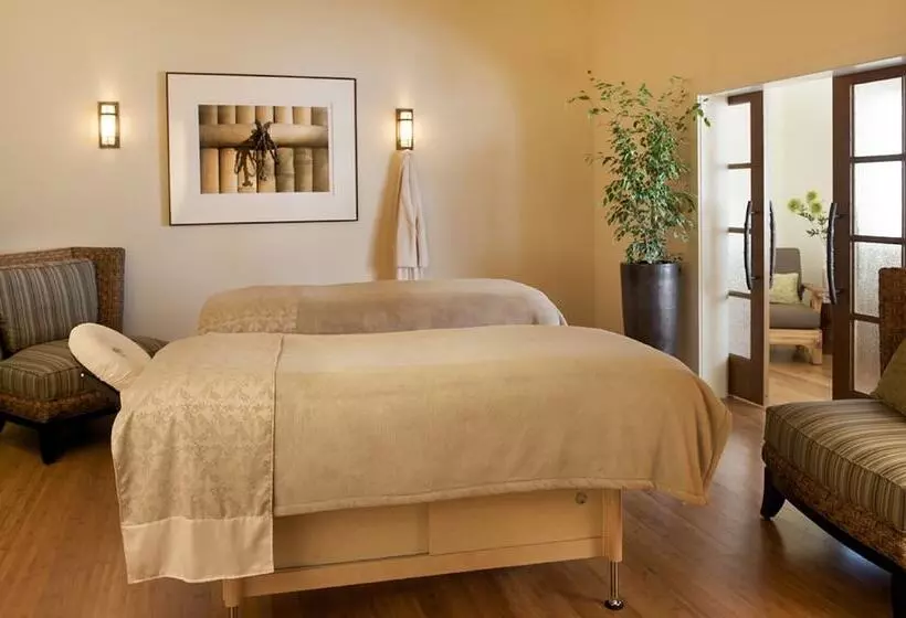 Casa Munras Garden Hotel & Spa