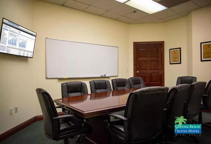 ホテル Crystal Beach Suites Miami Oceanfront
