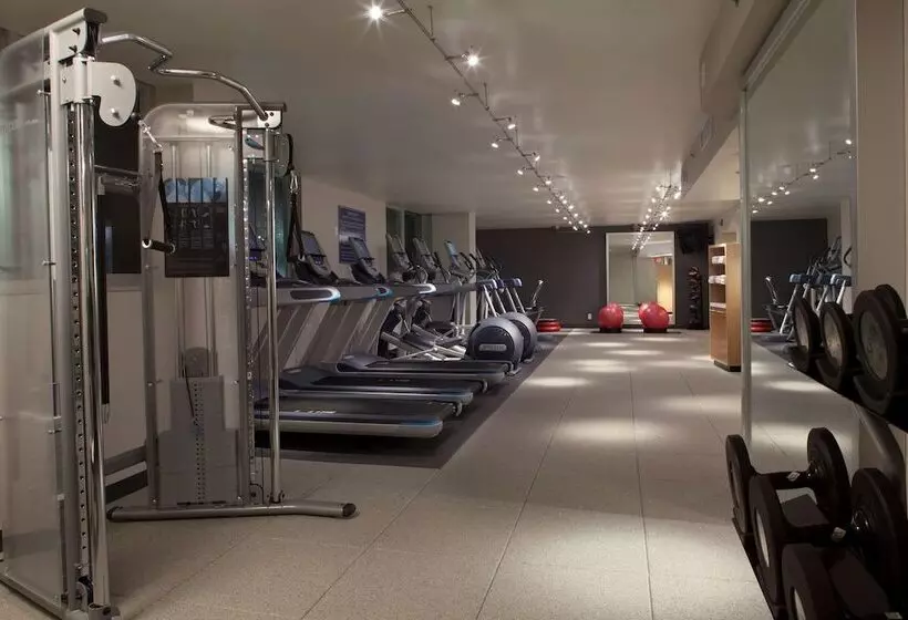 Doubletree By Hilton Hotel Jacksonville Airport