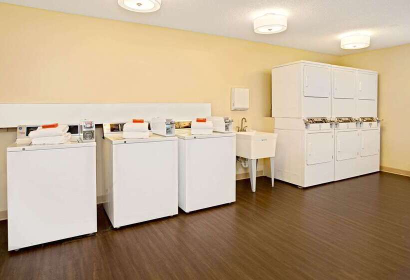 호텔 Mainstay Suites Cincinnati Blue Ash