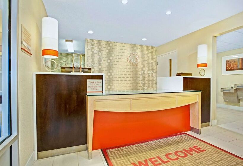 호텔 Mainstay Suites Cincinnati Blue Ash