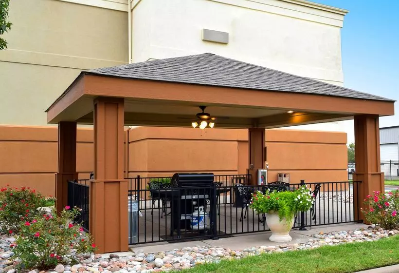 ホテル Mainstay Suites   Wichita Ne