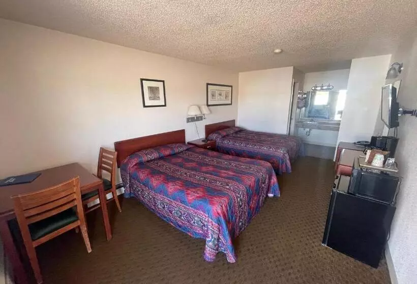 هتل Riverside Inn