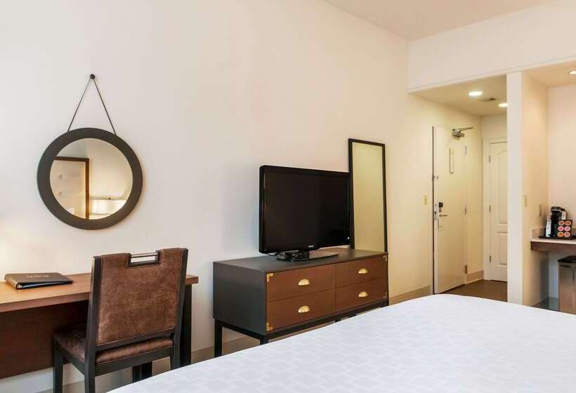 St Charles Coach House, Ascend Hotel Collection