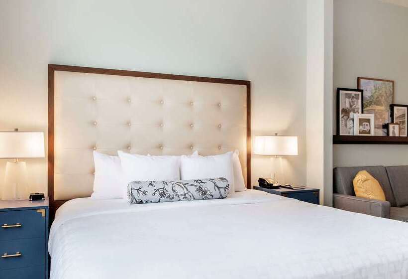 St Charles Coach House, Ascend Hotel Collection