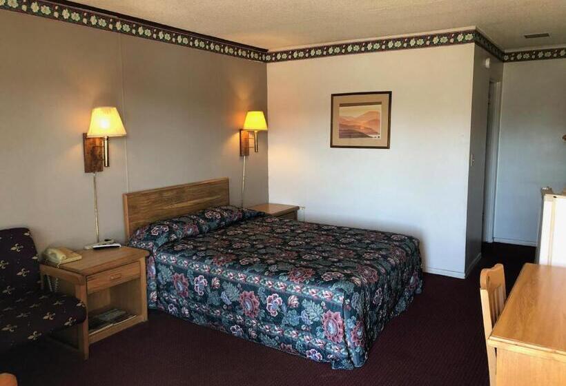 فندق على الطريق The Hastings Inn Salina