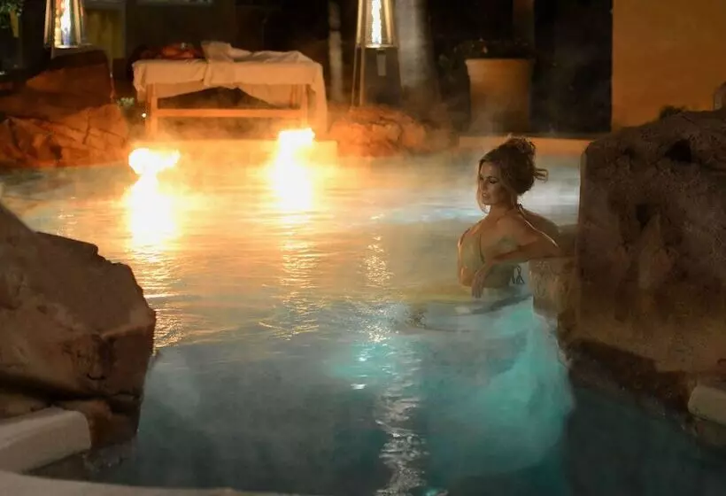 Casablanca Resort And Casino