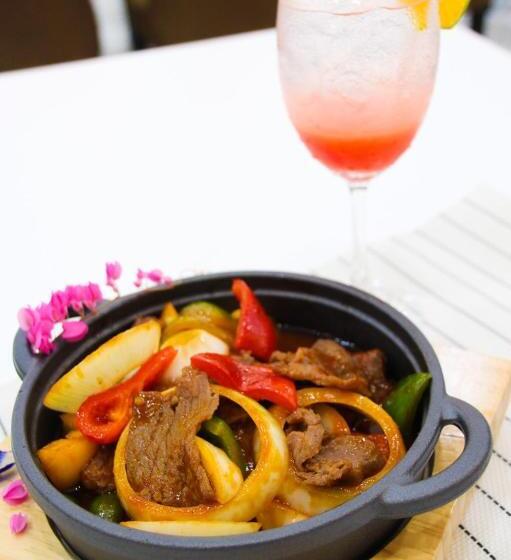 בית מלון כפרי Alfahad