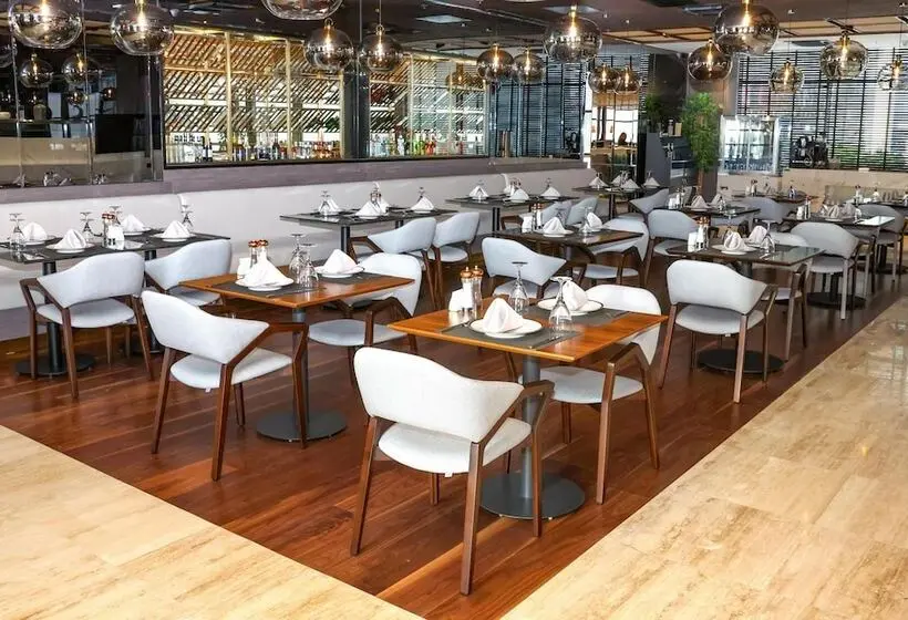 Majatalo Doubletree By Hilton Ankara Incek