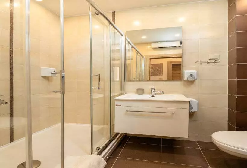Apart Hotel Ms Katunjanin