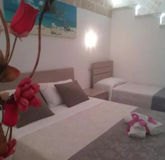 ベッドアンドブレックファースト Domus Del Borgo Antico