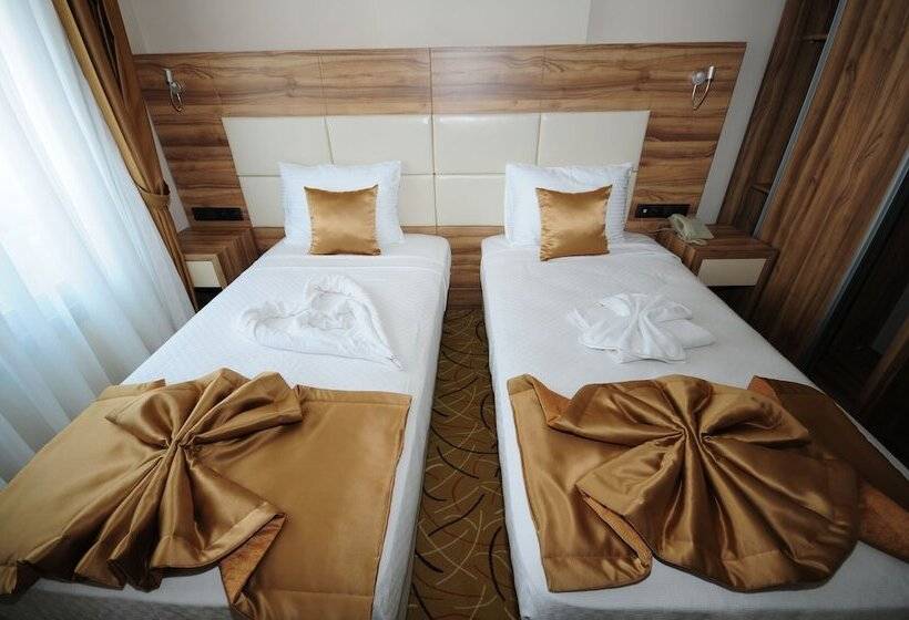 تختخواب و صبحانه Grand Hekimoğlu Hotels