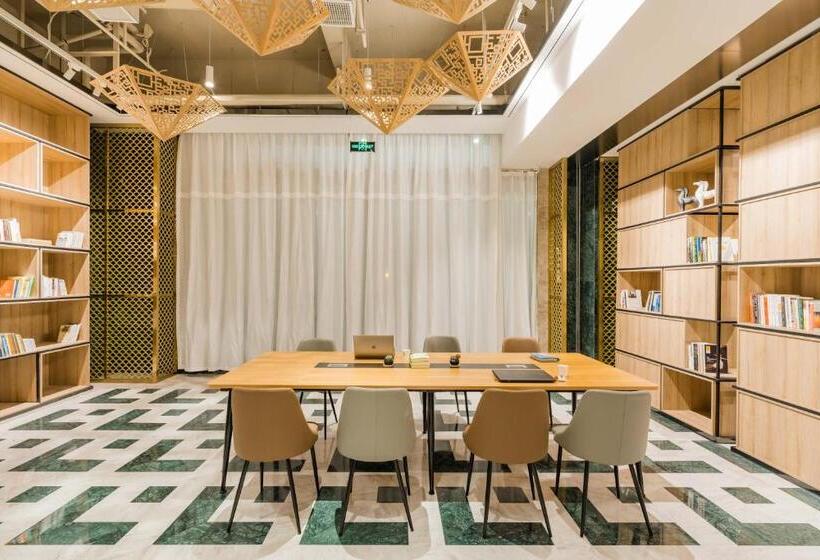 בית מלון כפרי Atour