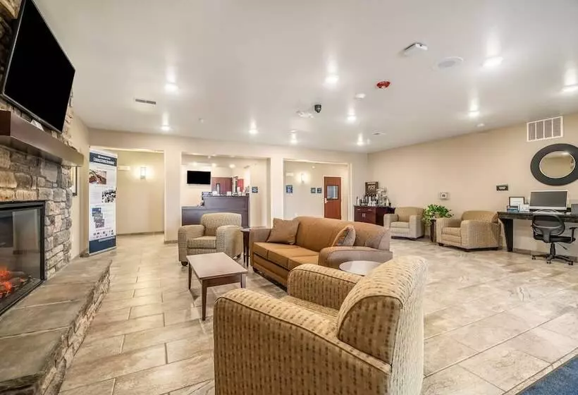Hotelli Cobblestone Inn & Suites  Kermit