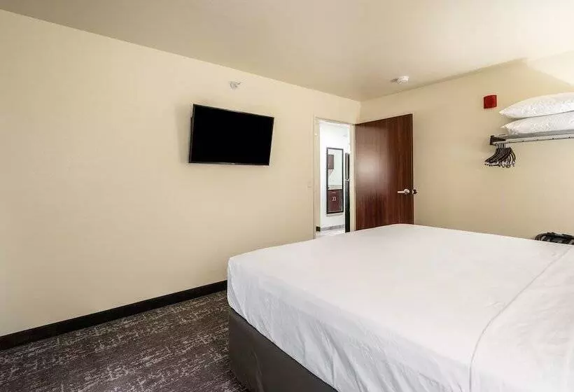 Hotelli Cobblestone Inn & Suites  Kermit