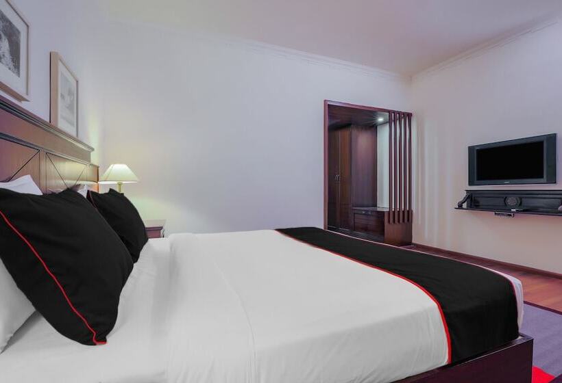 Hotelli Collection O 40310 Devasthali