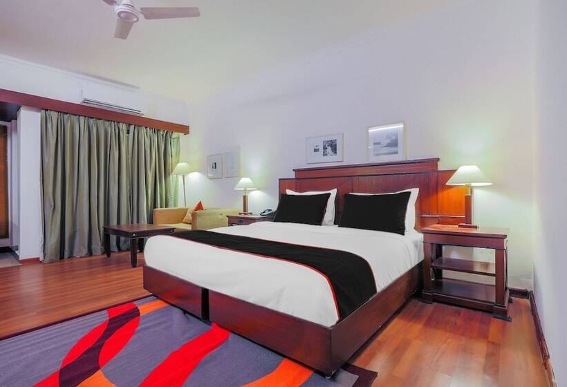 Hotelli Collection O 40310 Devasthali