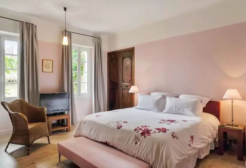 Hotelli Maison Hache