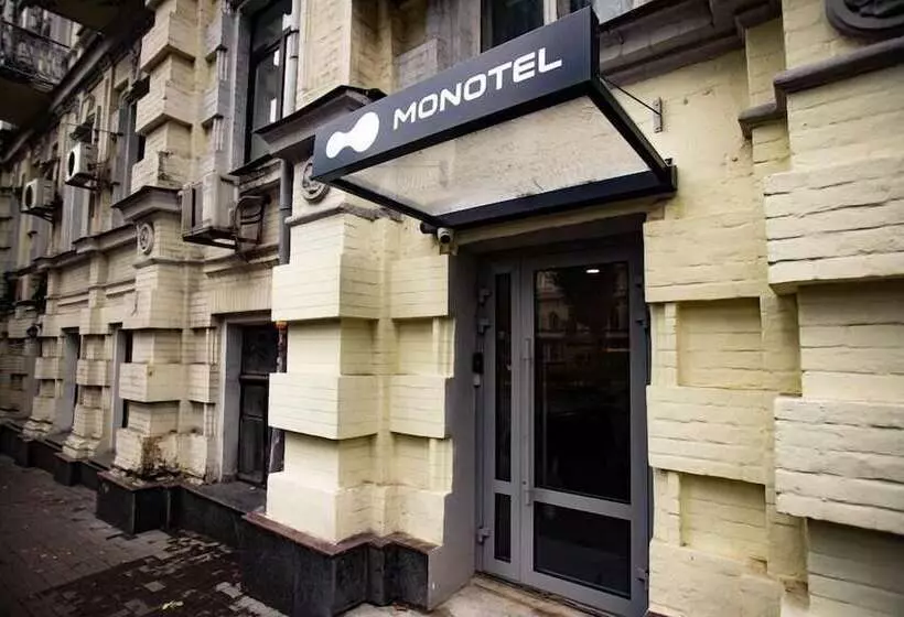 هتل کپسول Monotel Space
