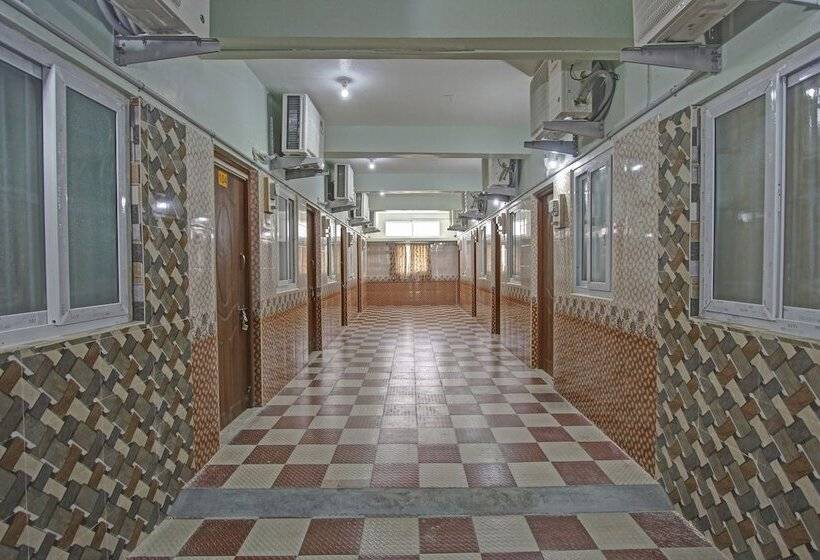 בית מלון כפרי Spot On 43677 Rkp Residency