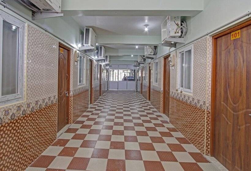 בית מלון כפרי Spot On 43677 Rkp Residency