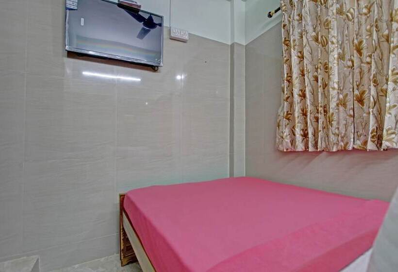 בית מלון כפרי Spot On 43677 Rkp Residency