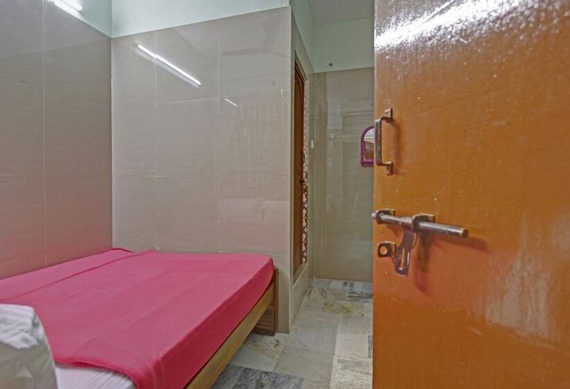 בית מלון כפרי Spot On 43677 Rkp Residency