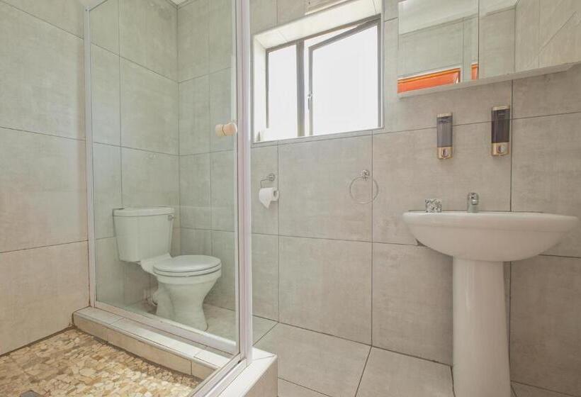 Pension Royal Palms Guest House