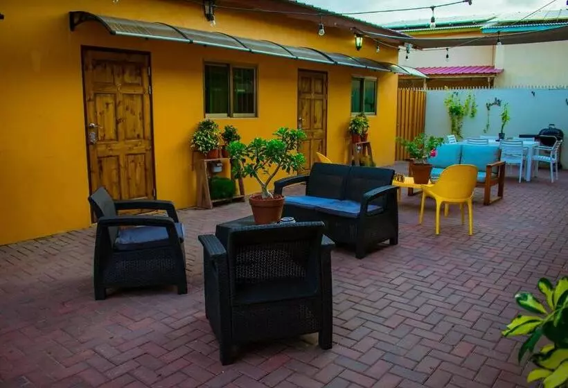 هاستل Aruba Smart Apartments