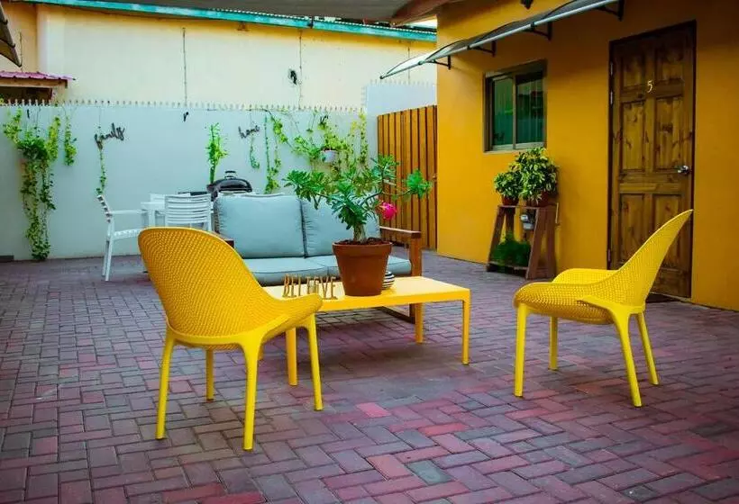 هاستل Aruba Smart Apartments