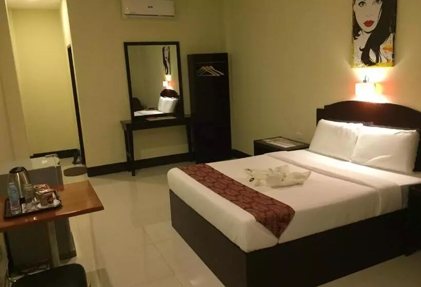 ホテル Hollywood Suites