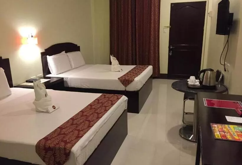 ホテル Hollywood Suites