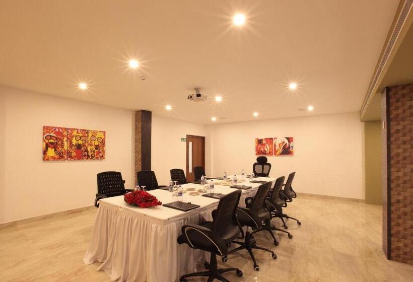 Hotel Park Residency