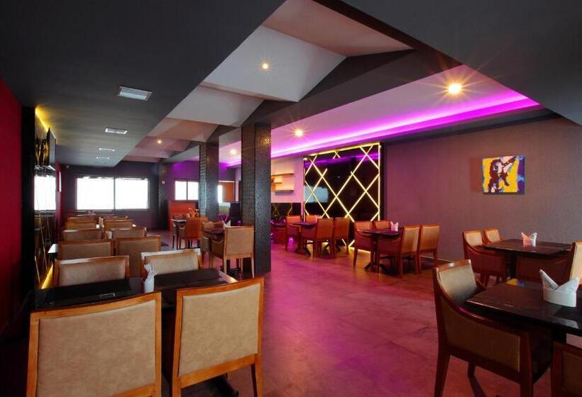 Hotel Park Residency