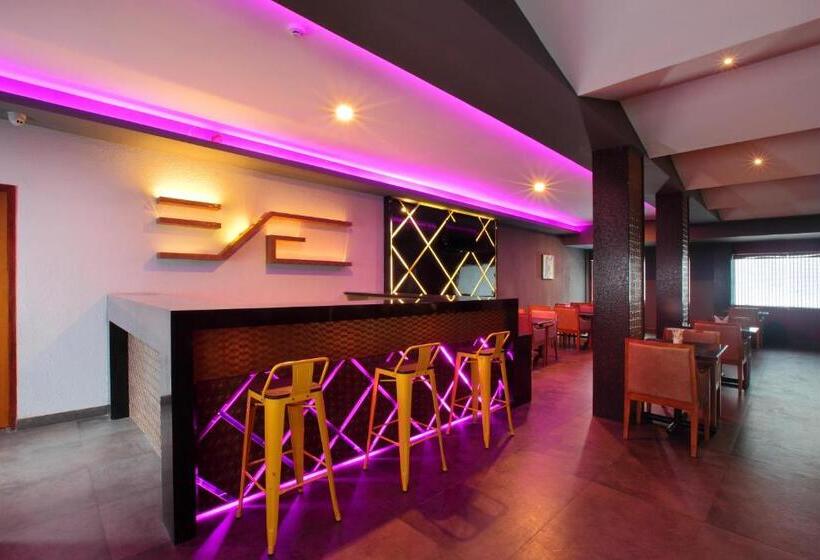 Hotel Park Residency