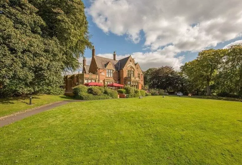 ホテル Woodthorpe