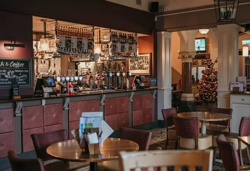 ホテル Woodthorpe