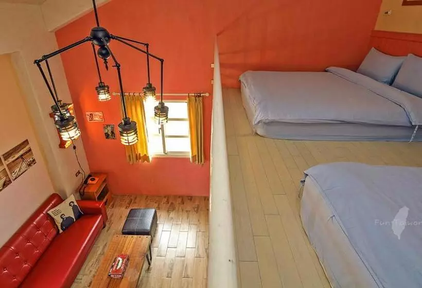 تختخواب و صبحانه Remis Villa