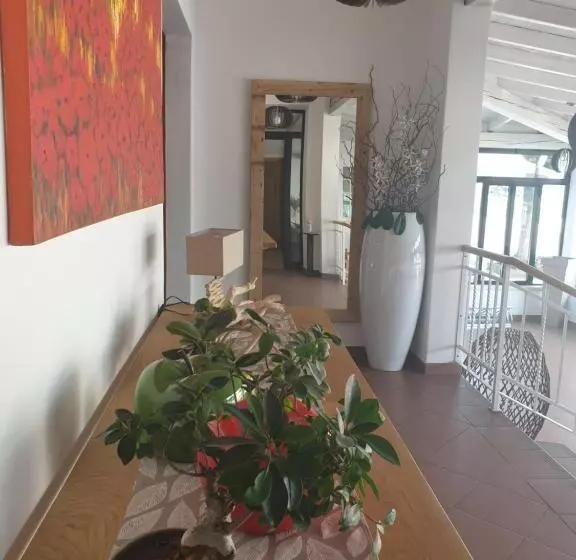 ホテル La Favorita