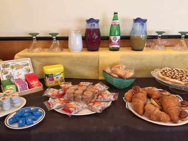 ホテル La Favorita