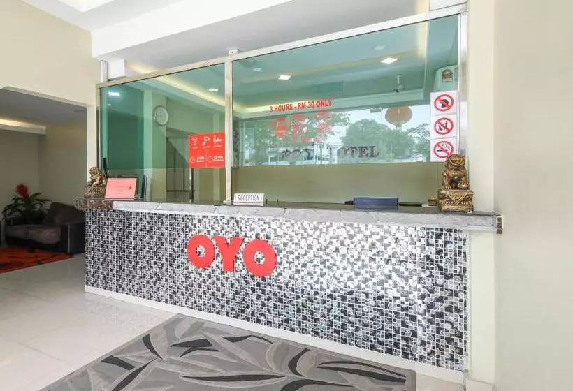 ホテル Oyo 1157 Pd