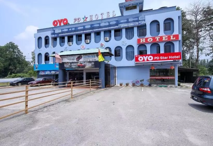 ホテル Oyo 1157 Pd