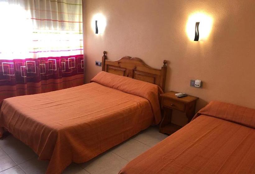 ペンション Hostal La Parrilla Monegros Ii